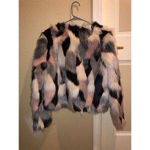 FAUX FUR COAT